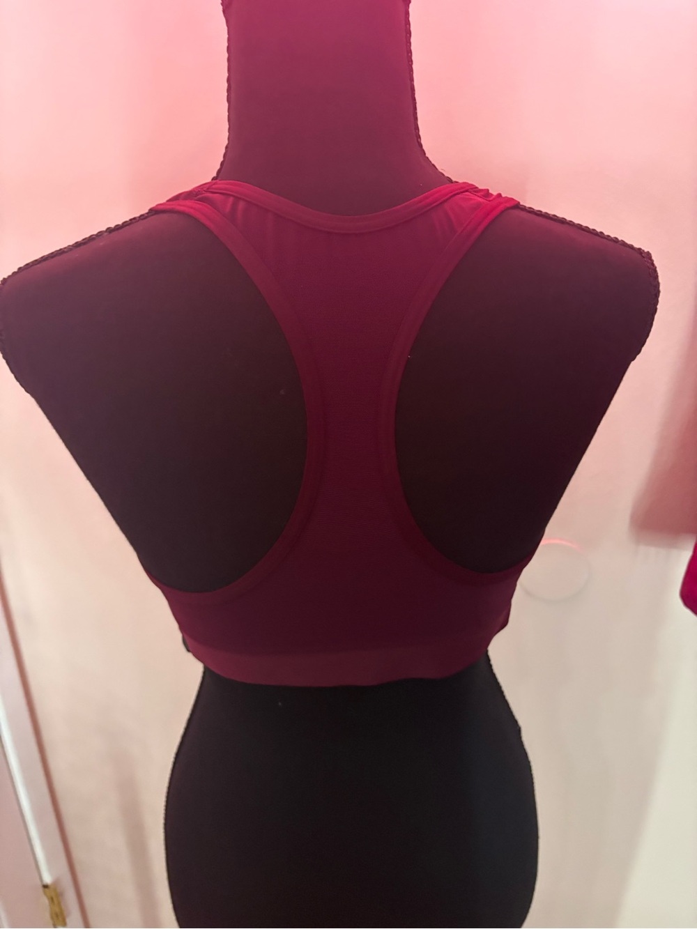Victoria's Secret Burgundy Layered Scoop Sports Bra - Picture 3 of 4